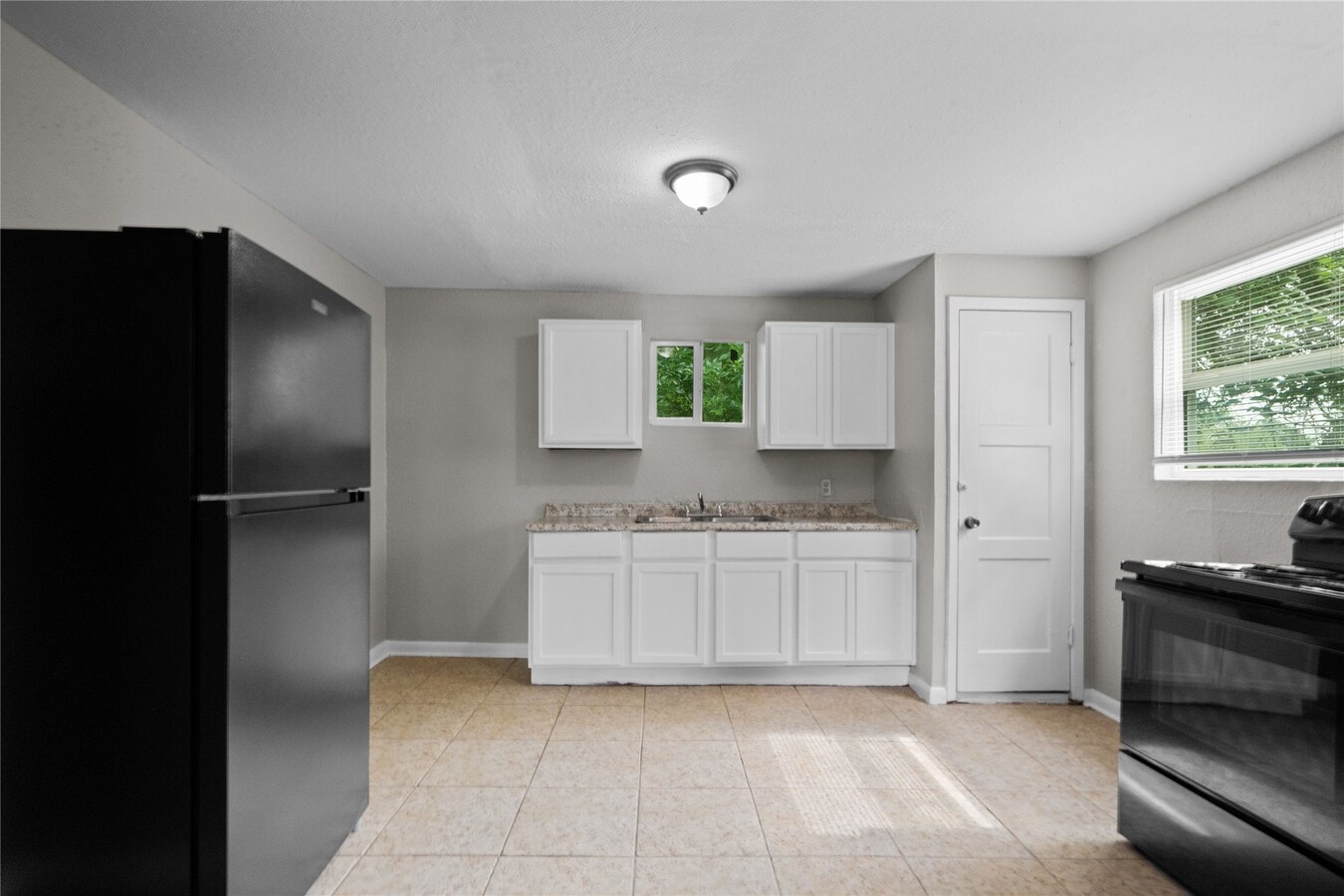 Photo - 2328 Boss St Unit A