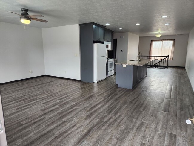 Photo - Two bedroom two bathroom Duplex