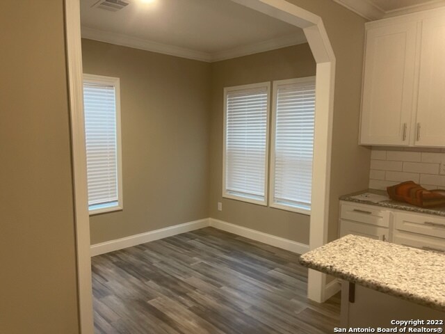 Photo - 711 La Cresta Dr