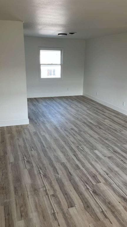 Photo - 107 N Russell St