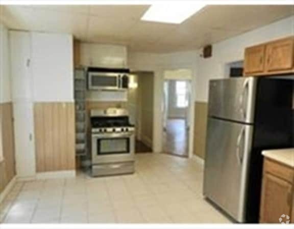 Building Photo - 369 Savin Hill Ave Unit 1 Rental