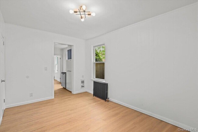 Photo - 152 Summerfield St Unidad 1 Left