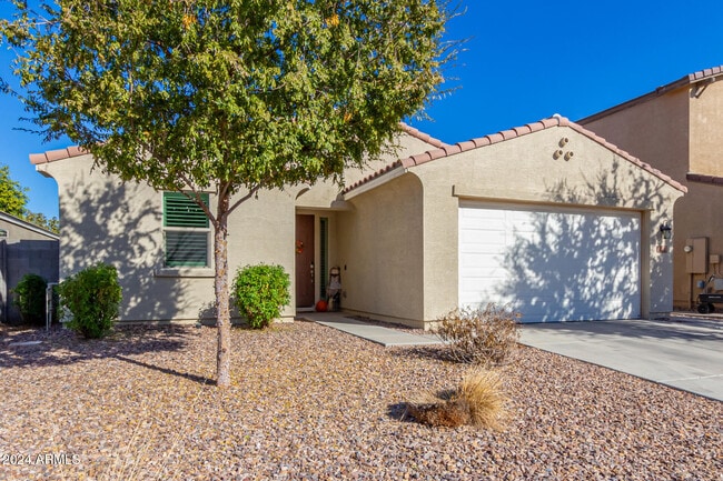 550 W Tallula Trail