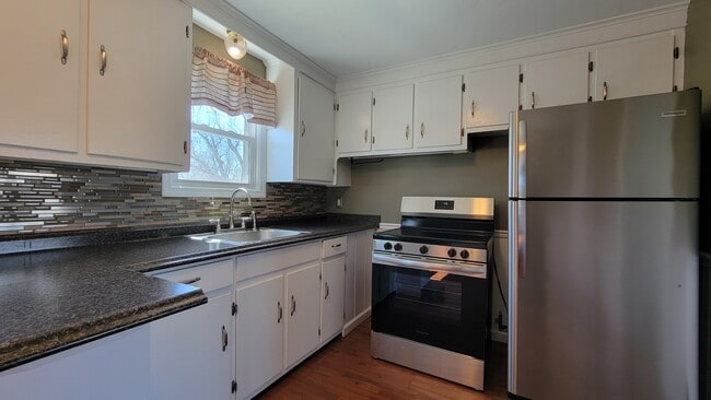 Photo - 73 Lucille Dr Unidad 2