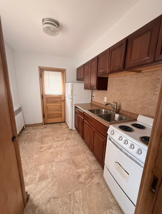 Photo - 4002 N Farwell Ave Unit 6