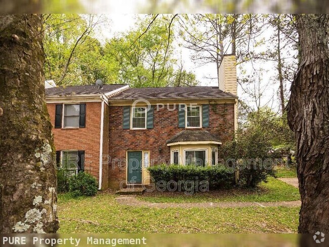 Building Photo - 1714 Twin Brooks Dr SE Rental