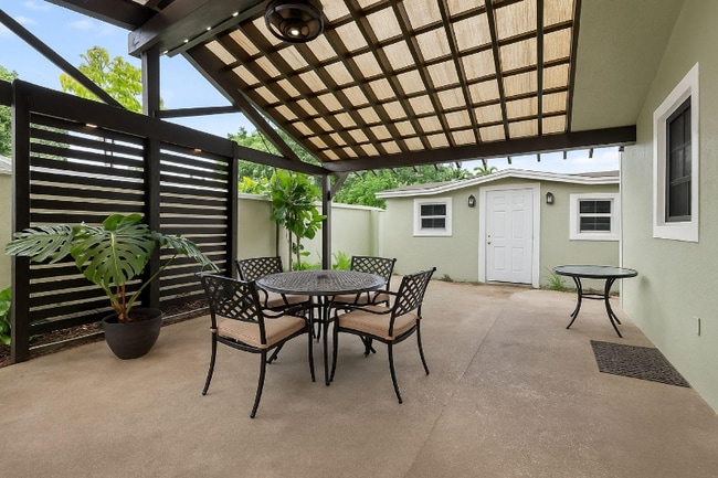 Photo - 2061 NW 27th St