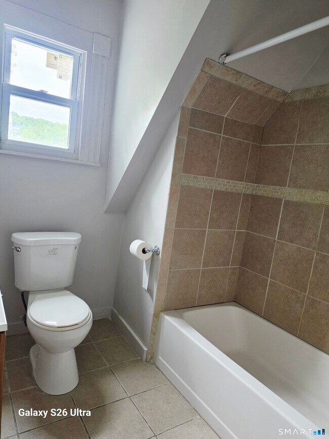 27 Waterville St Unit 3