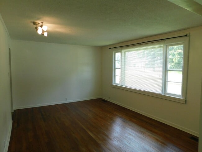 Photo - Single Family Home Just Minutes From MCAS Cherry Point!
