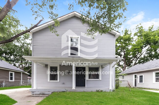 Building Photo - 1016 Sale Ave