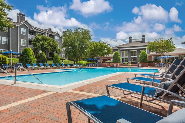 Waterford Creek Apartments