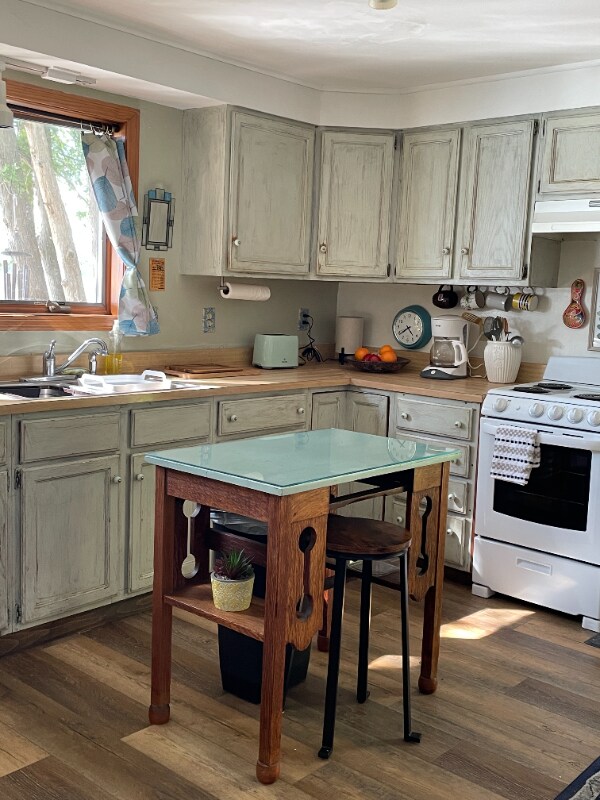 91 Stone Ln House House Rental in Bridport, VT