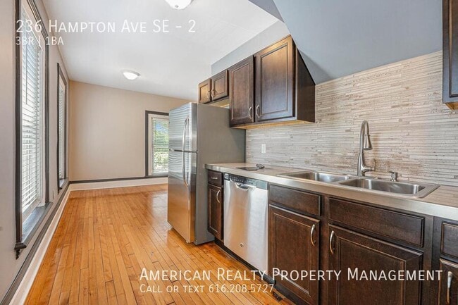 Photo - 236 Hampton Ave SE Unidad 2