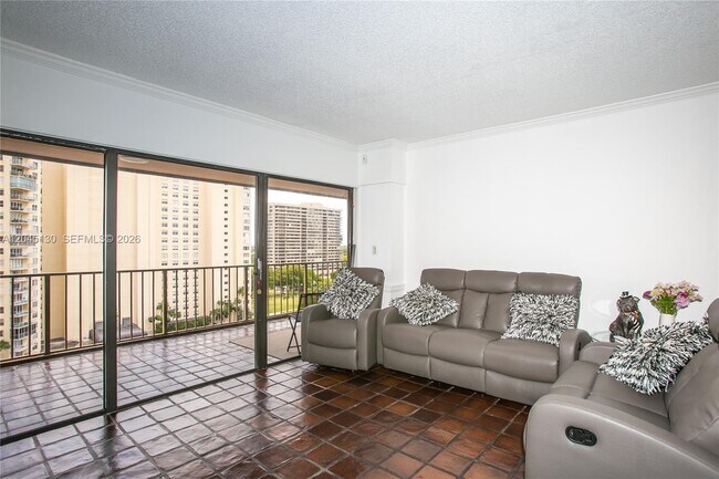 Photo - 1800 NE 114th St Unit 1207