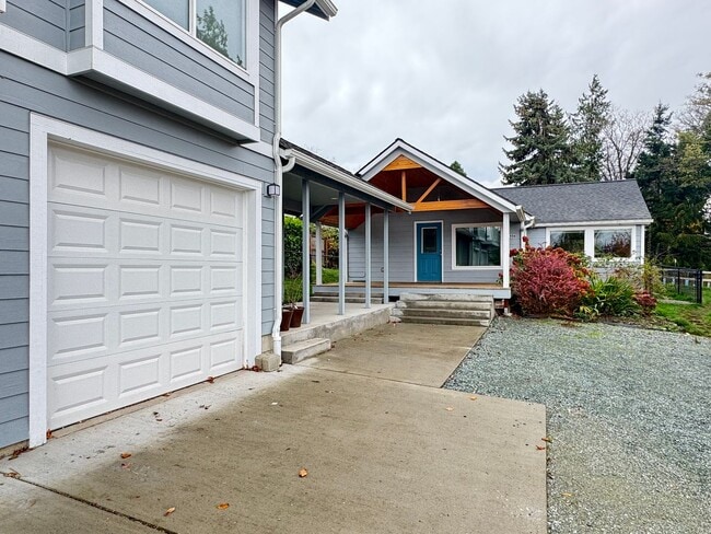 Photo - Jasmines Q Unidad 3806 Q Ave, Anacortes