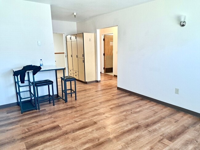 Photo - UNDER NEW MANAGEMENT: Accessible Studio w/ Laminate Floors! All-Inclusive "One Bill" Living, Free... Unit 3959 Sheridan Ave Apt 10