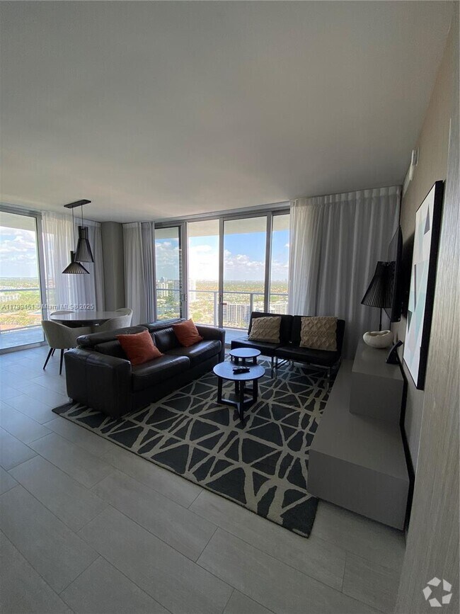 Building Photo - 4010 S Ocean Dr Unit R2102 Rental