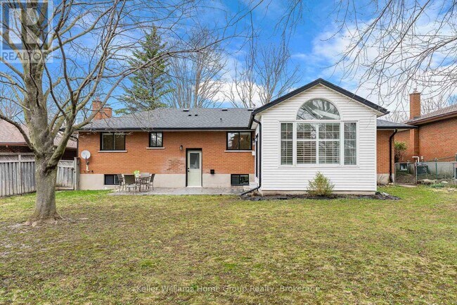 Photo - 535 Elgin St