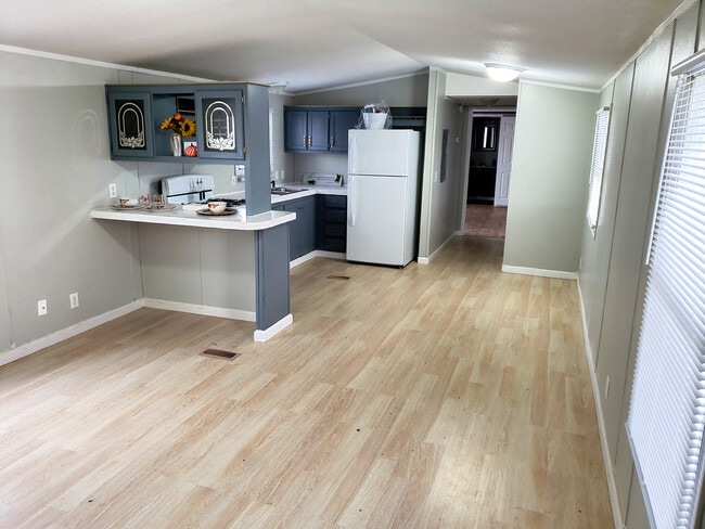 Photo - Marshalltown Estates