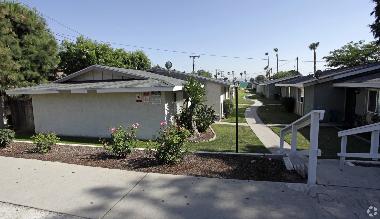 Glen Oro Garden Apartments - Glen Oro Garden Apartments