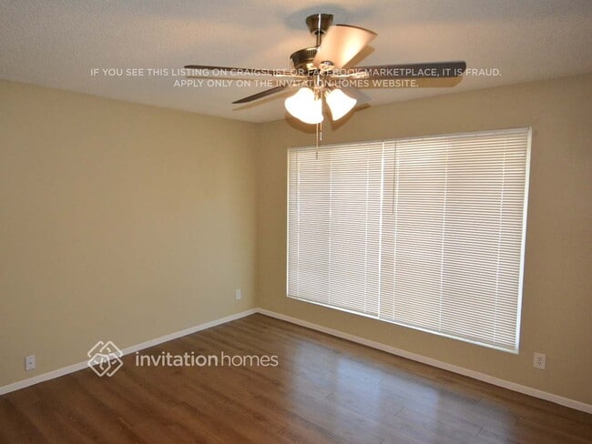 Photo - 2609 W Charter Oak Rd