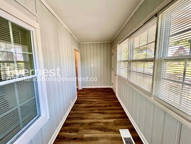 Photo - 29 Chappell Rd NW