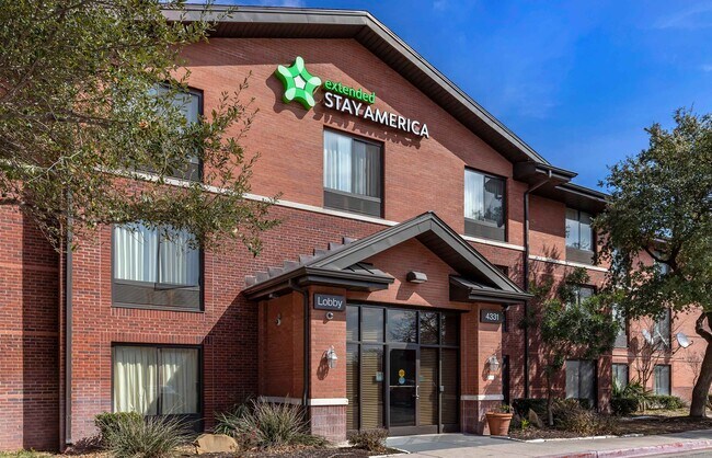 Furnished Studio-San Antonio - Colonnade
