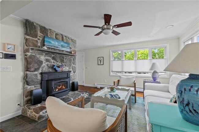 59 Berkley Ave