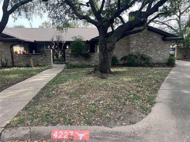 Building Photo - 4227 Altamesa Blvd