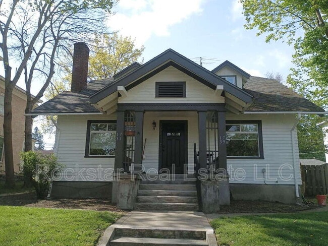 Building Photo - 1739 W Tenth Ave