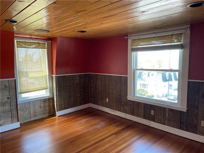 Photo - 51 Summer St Unit 2