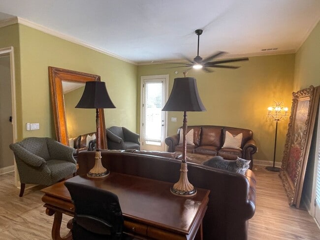 Photo - 17875 Birmingham Hwy Unidad #2