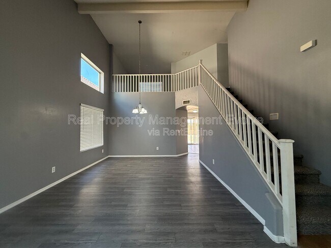 Photo - 9530 W Williams St