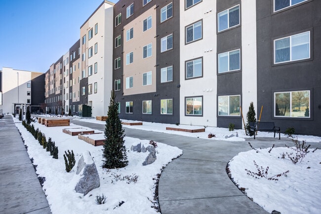 Photo - Vintage at Washington Station