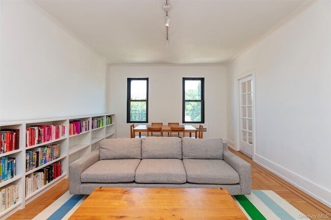 Photo - 76-66 Austin St Unit 3L