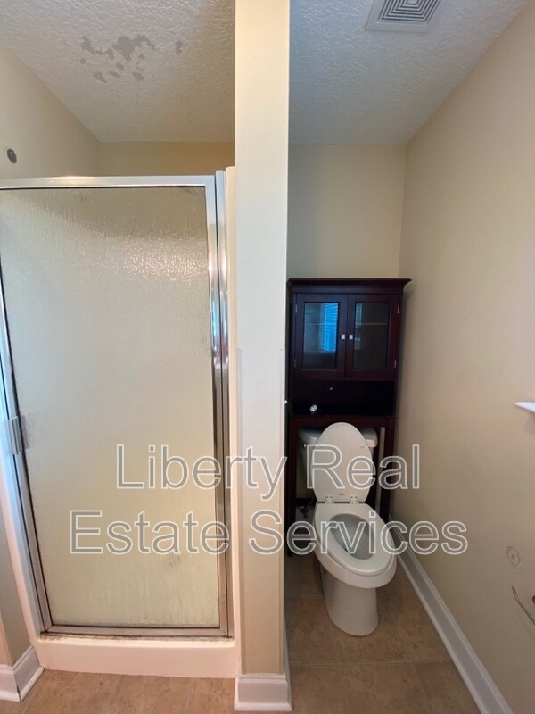 178 Winchester Way S.E.