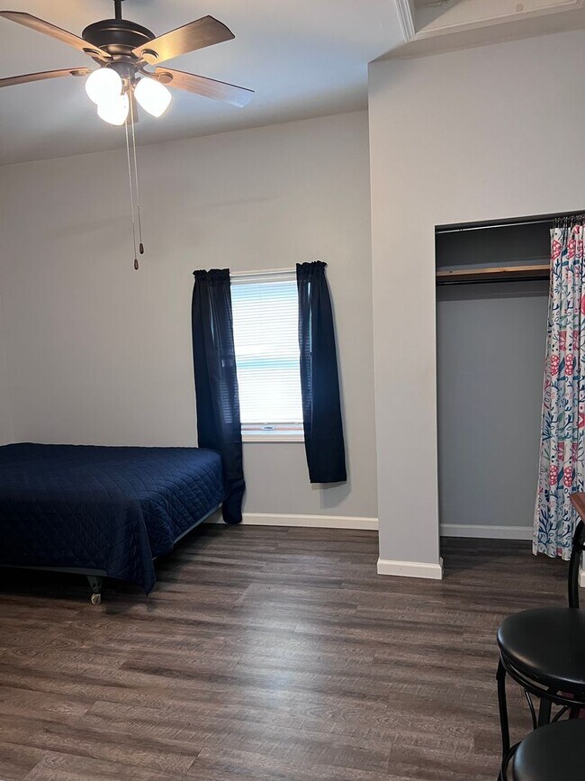 Photo - 1616 N 2nd St Unidad 1616B