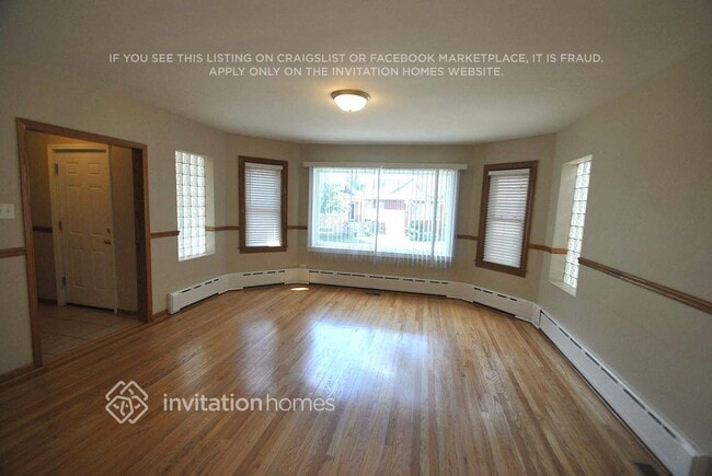 Photo - 2723 N 77th Ave