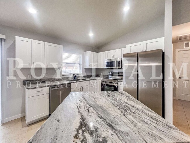 Building Photo - Updated 3BR/2BA Single-Family Home with Spacious Yard