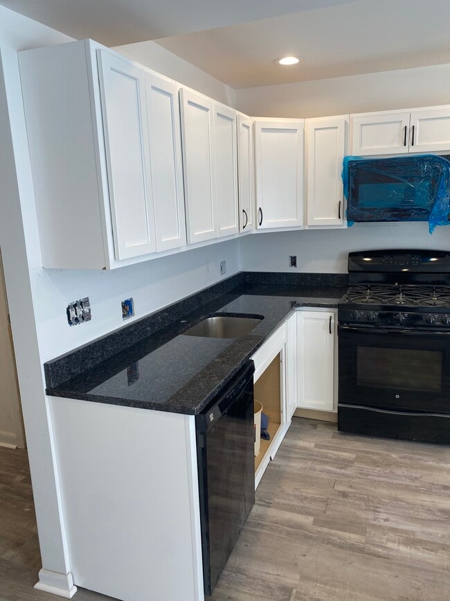 Photo - 10112 Verree Rd Unit 1st Floor