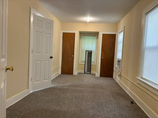 Photo - 2604 Broadway
