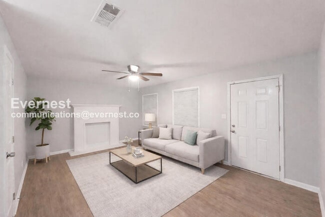 Photo - 5267 Joan of Arc Pl