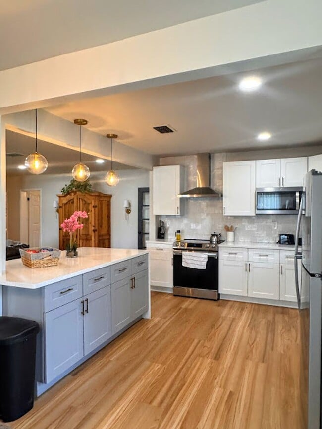 Photo - 3012 Justamere Ln