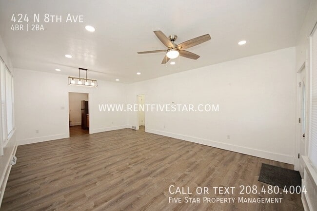 Photo - 424 N 8th Ave