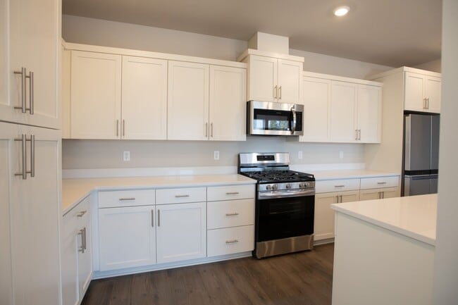 Photo - Spacious Like New 4 Bedroom Home!
