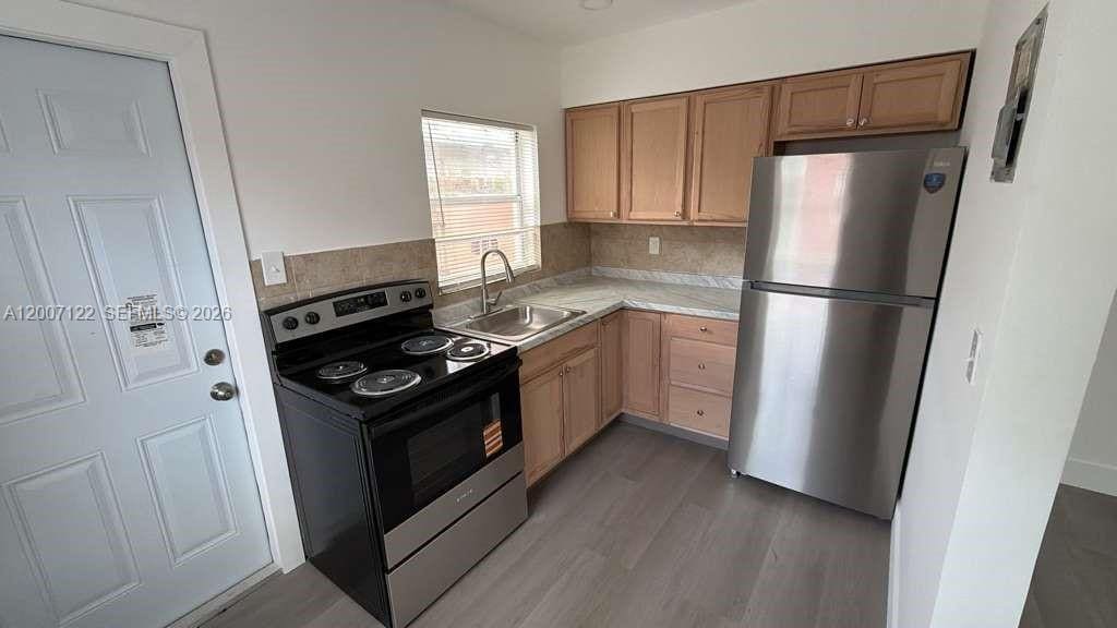 Photo - 2316 Madison St Unit 6