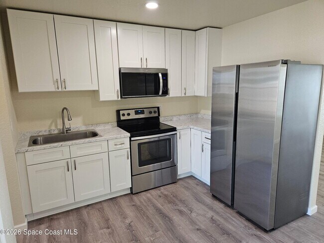 Photo - 105 Lagrange Ave