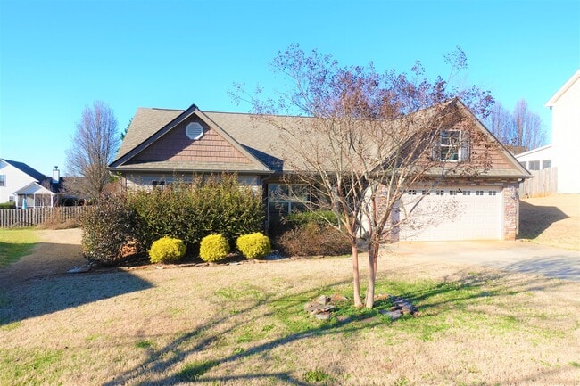 610 Flintrock Dr