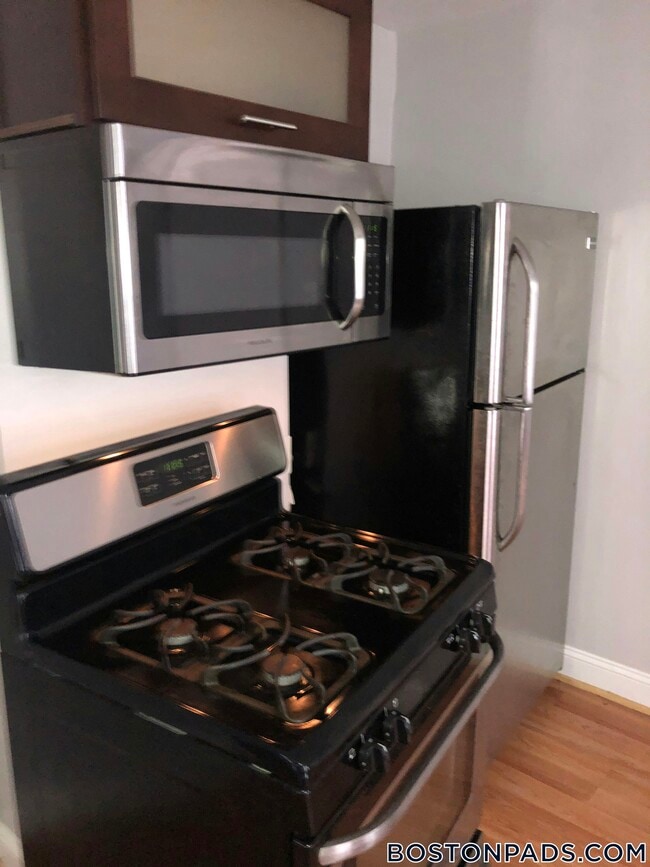 7 Greenmount St Unit 2