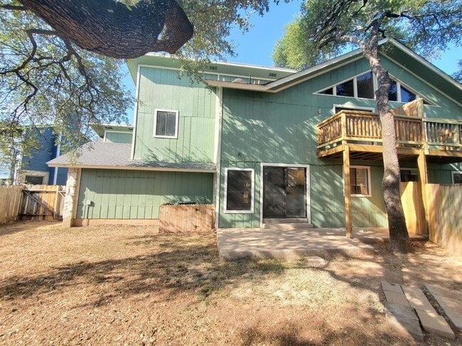 8716 Clearbrook Trail
